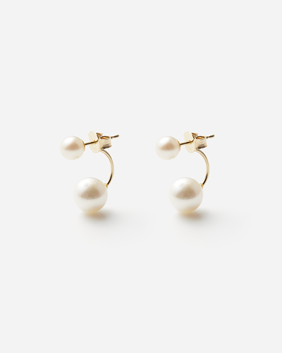 White Pearl Sister Studs  Pierce | パール ピアス【6/22 wed.〜7/5 tue. 期間限定受注会】<img class='new_mark_img2' src='https://img.shop-pro.jp/img/new/icons8.gif' style='border:none;display:inline;margin:0px;padding:0px;width:auto;' />