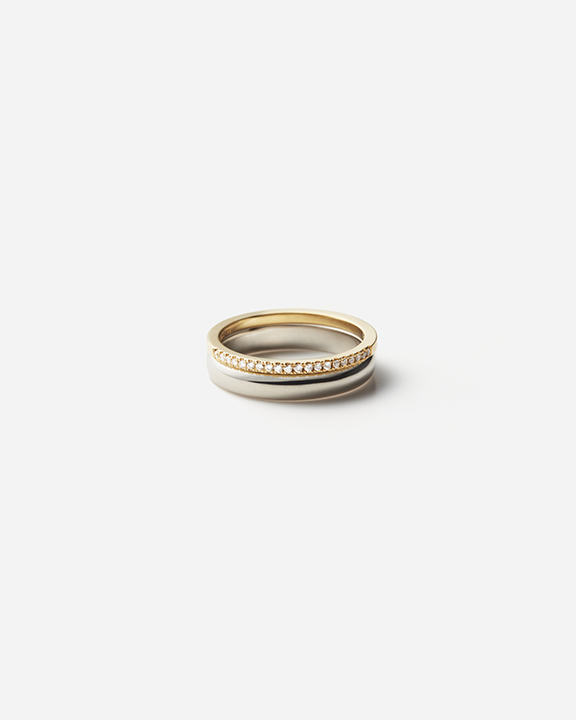 Silk Line Ring | マリッジ リング<img class='new_mark_img2' src='https://img.shop-pro.jp/img/new/icons8.gif' style='border:none;display:inline;margin:0px;padding:0px;width:auto;' />