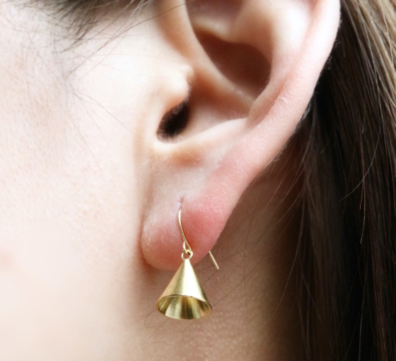 jaren ( ヤーレン ) cone earring | ゴールド ピアス - CULET