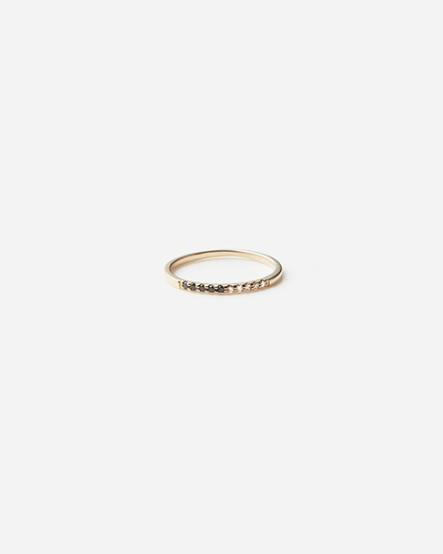 ڼGossamer White & Black Diamonds Pinky Ring |  ԥ󥭡