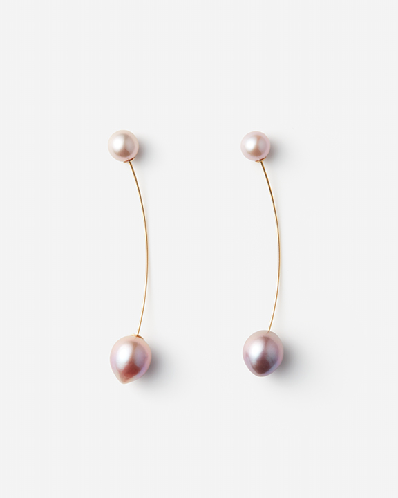 Swing Pearl Earrings (Mauve Pink)| パールピアス