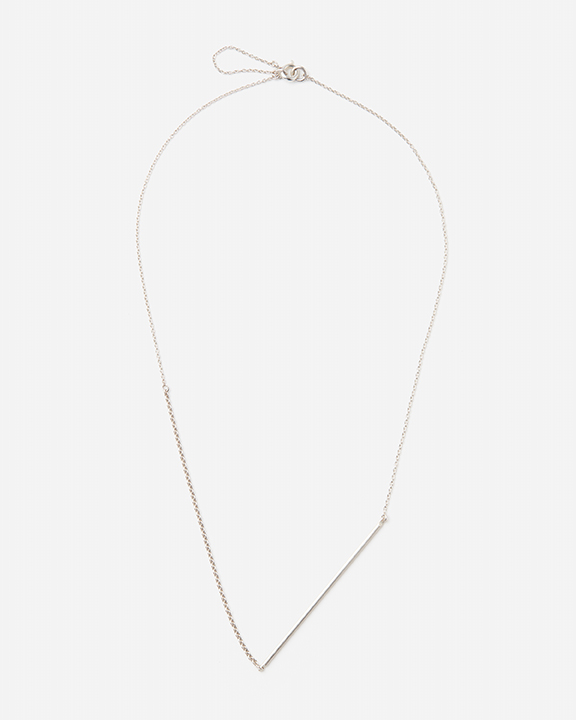 Line Necklace_Single V-shape (color:Silver) | シルバーネックレス