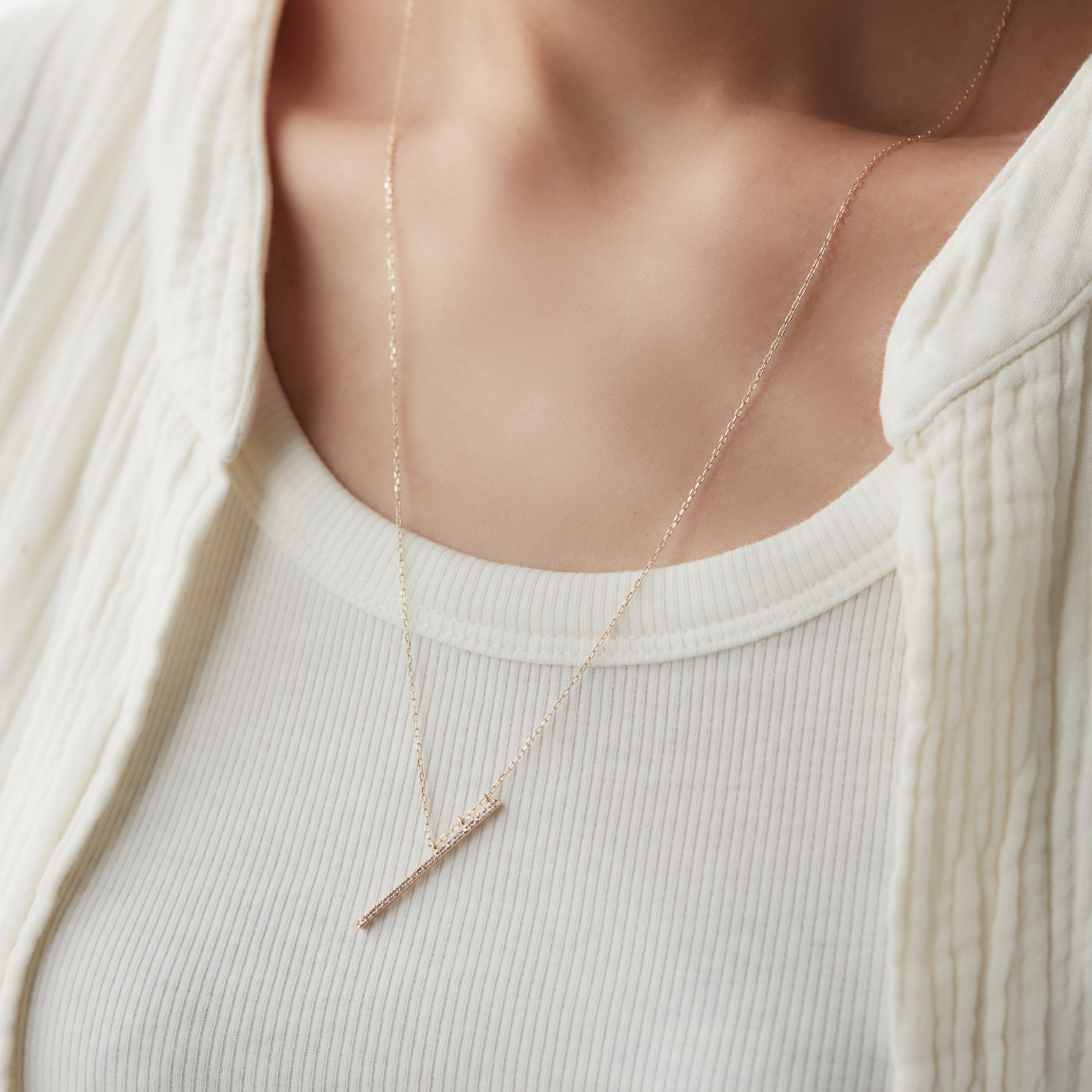 Hirotaka（ヒロタカ) GOSSAMER Obliqueness Diamond Necklace