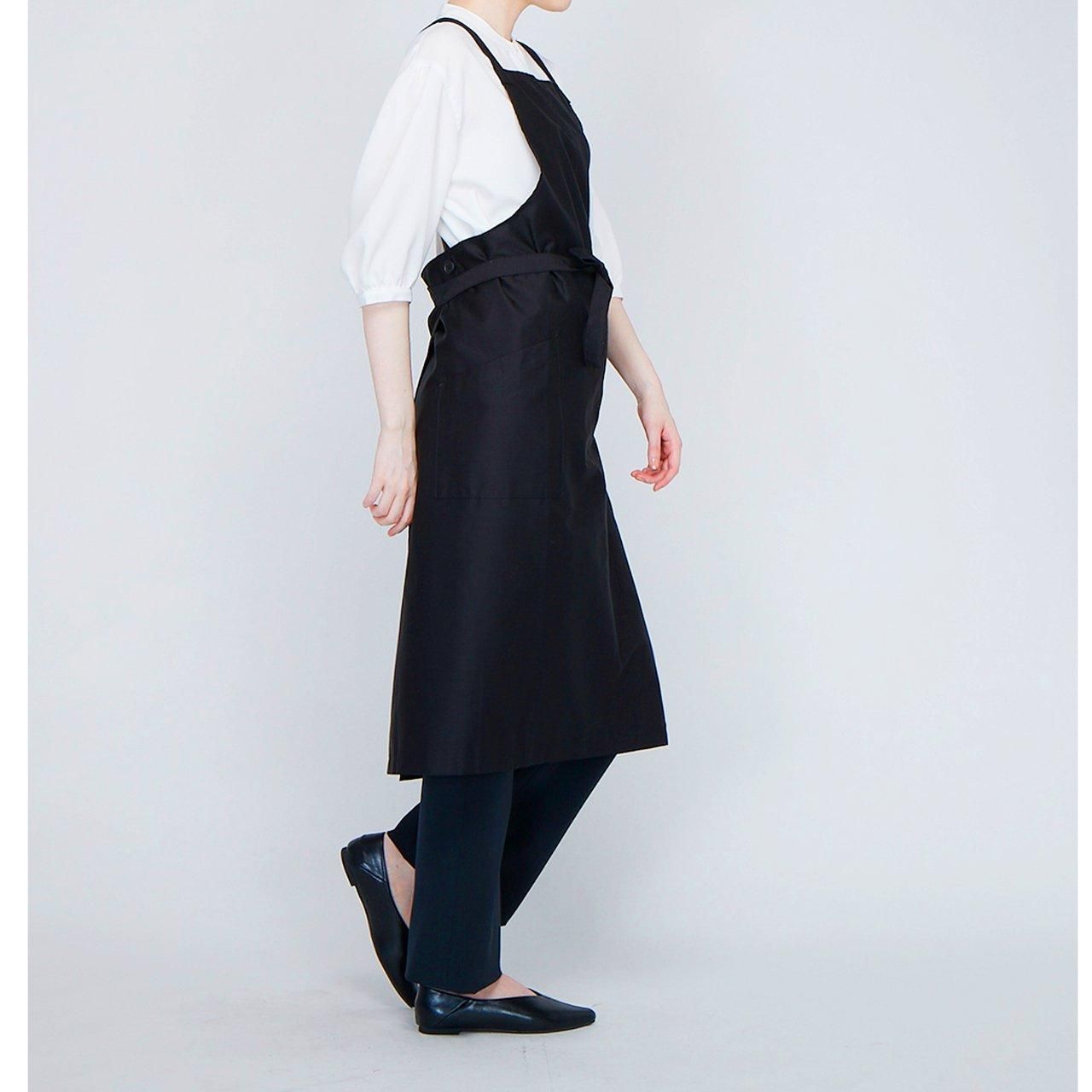 ふるさと納税 服 女 奈良県 奈良市 エプロン 〈すりっとエプロン・long〉 Fu-ra カラー：生成り おしゃれエプロン ロング丈 奈良県 奈良市 なら 33-010 カラー… ふるさと納税 服 女 奈良県 奈良市 エプロン 〈すりっとエプロン