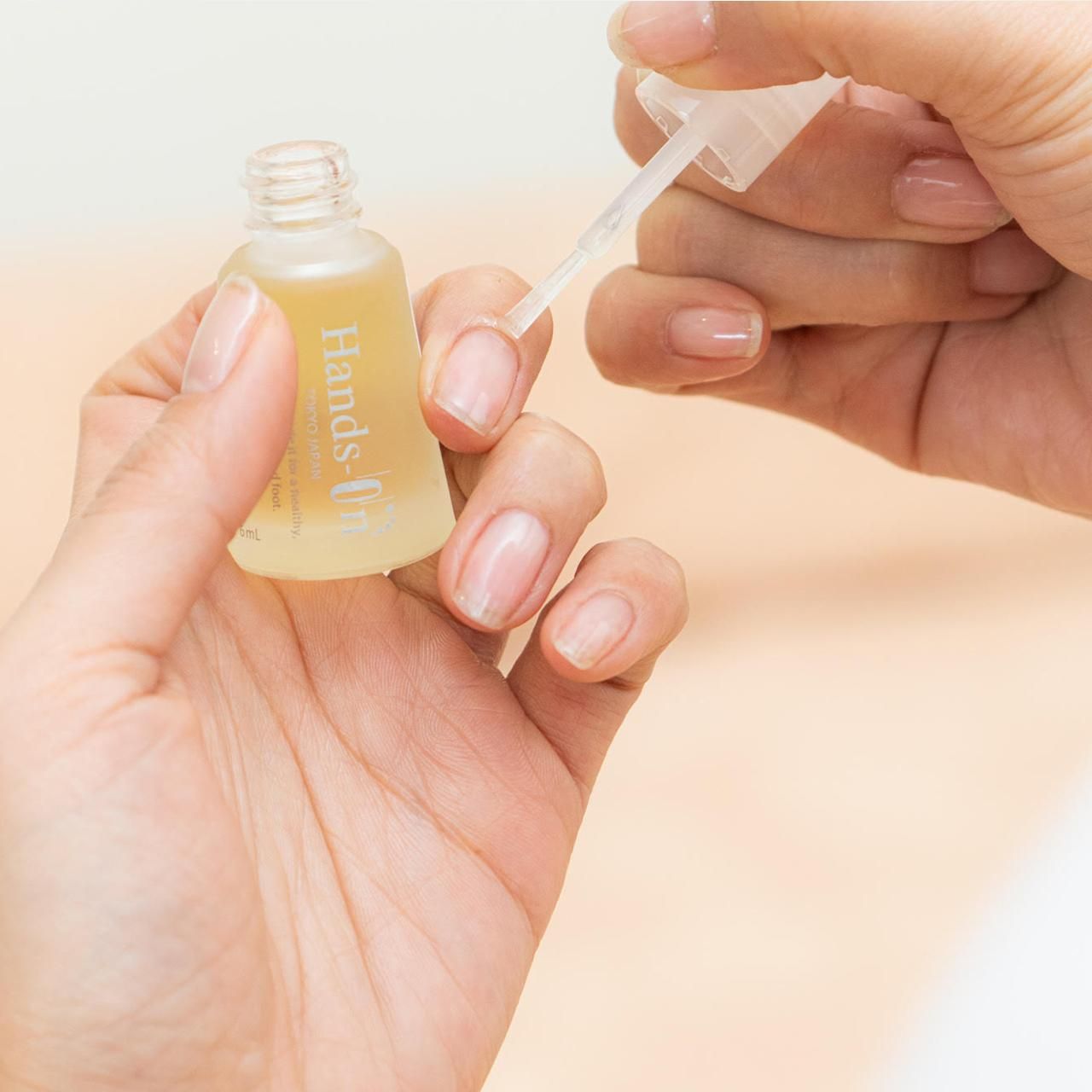 ハンズ・オンキューティクルオイル｜スズショウ・アンナ