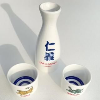 仁義 日本酒セット | 徳利とおちょこ - GIFT ZAKKA The pith 仁義 日本酒セット | 徳利とおちょこ - GIFT ZAKKA The pith