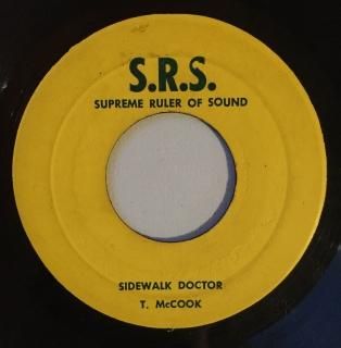 TOMMY MCCOOK - SIDEWALK DOCTOR<img class='new_mark_img2' src='https://img.shop-pro.jp/img/new/icons16.gif' style='border:none;display:inline;margin:0px;padding:0px;width:auto;' />