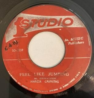 MARCIA GRIFFITHS - FEEL LIKE JUMPING