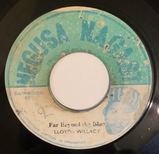 LLOYD WILLACY - FAR BEYOND THE BLUE  (discogs)