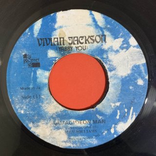 WILLY WILLIAMS - ARMAGIDEON MAN  (discogs)