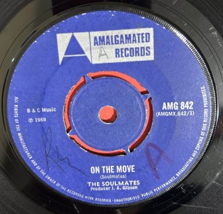 SOULMATES - ON THE MOVE