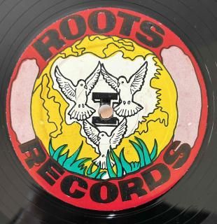 AQUA LEVI & THE ROOTS I MENSION - GATHER MY CHILDREN