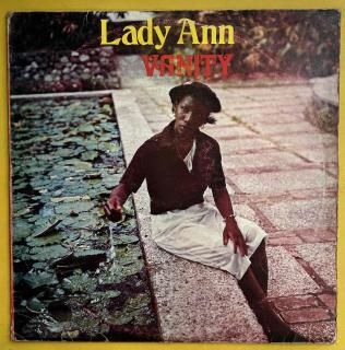 LADY ANN - VANITY