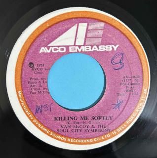 VAN MCCOY - KILLING ME SOFTLY