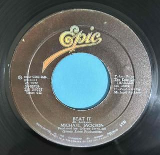 MICHAEL JACKSON - BEAT IT