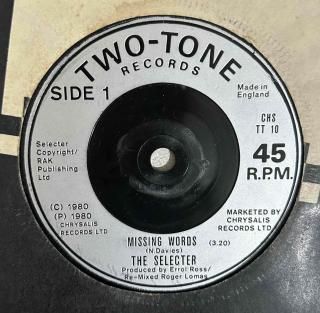 SELECTER - MISSING WORDS