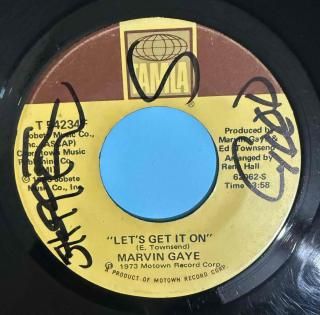 MARVIN GAYE - LETS GET IT ON