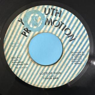 TENOR SAW - LOTS OF SIGN