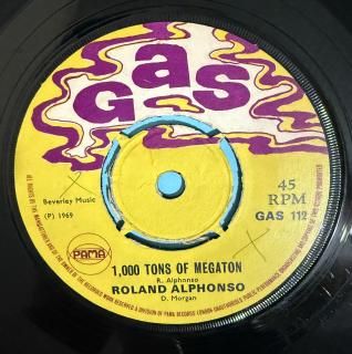 ROLAND ALPHONSO - 1000 TONS OF MEGATON