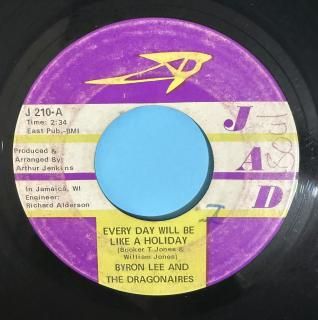 BYRON LEE - EVERY DAY WILL BE LIKE A HOLIDAY