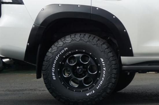 150プラド KADDIS AR4オーバーフェンダー後期型用 - ロードハウス 150プラド KADDIS AR4オーバーフェンダー後期型用 - ロードハウス