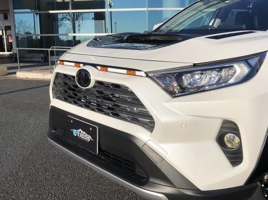 RAV4 ハイブリッド/G'Z/G/X専用 KADDIS グリルマーカー - ロード RAV4 ハイブリッド/G'Z/G/X専用 KADDIS グリルマーカー - ロード