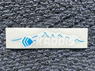 KADDIS ステッカー ホワイト/ロゴ ブルー 山デザイン