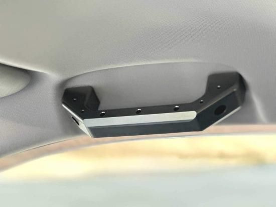 RAV4 X-Fangビレットサイドアシストグリップ type C リミテッド RAV4 X-Fangビレットサイドアシストグリップ type C リミテッド