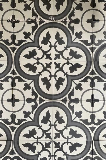 レア　アンティーク　パディントン　2体 アンティークタイルn2 アカンサス【パディントン】｜アンティーク家具