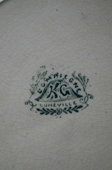 リュネヴィル製白鳥やカメオ柄のプレート【パディントン】｜ブロカント