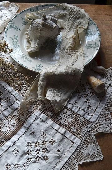 リュネヴィル　lunéville 白鳥やカメオ柄のプレート　フランスアンティーク リュネヴィル lunéville 白鳥やカメオ柄のプレート フランス