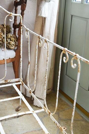 アンティークアイアンベビーベッド【パディントン