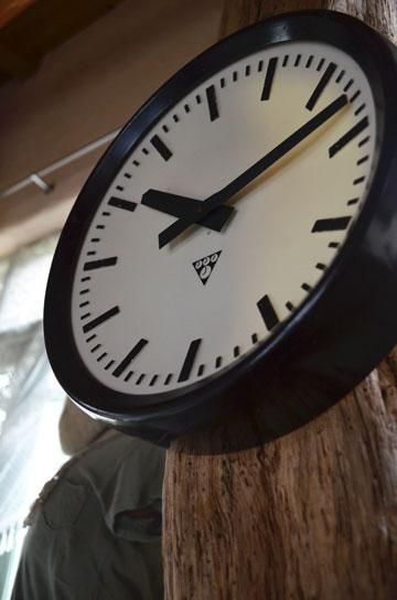 パラゴトロン　壁掛け時計 PRAGOTRON パラゴトロン 壁掛け時計