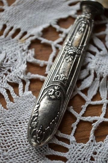 アンティークシルバーバターナイフ【パディントン】｜ブロカント