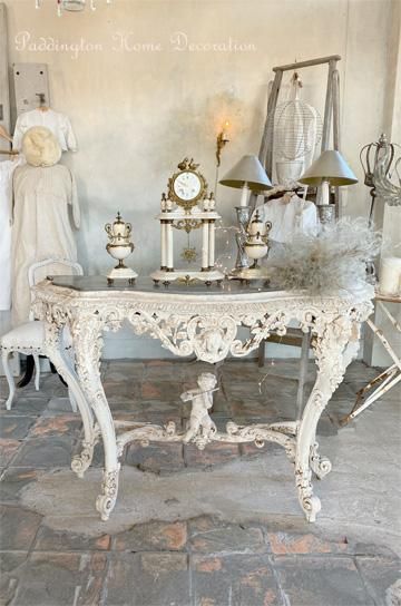 レビュー - フレンチアンティーク家具ロココ調ブロカントのお店