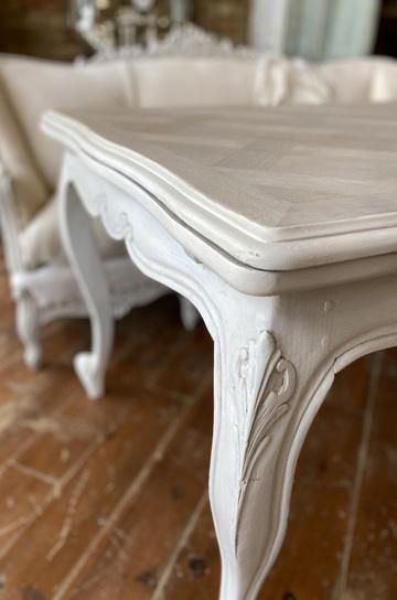 GMIK529○ルイ15世様式 フレンチプロヴィンシャル ダイニングテーブル GMIK529○ルイ15世様式 フレンチプロヴィンシャル ダイニング