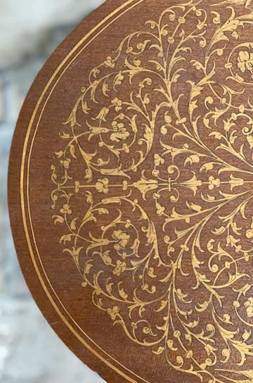 イタリア製　オルゴール付　ヴィンテージ　サイドテーブル イタリア製 オルゴール付 ヴィンテージ サイドテーブル 机・テーブル