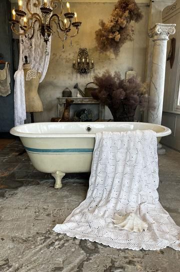 フランスアンティークホーローのウォッシュタブタライ