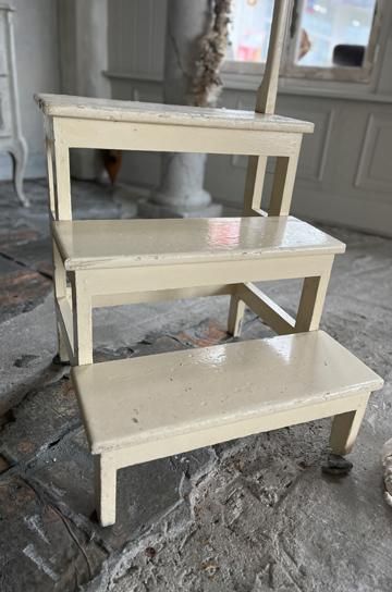 アンティークチャーチステップスツール【パディントン】｜アンティーク家具