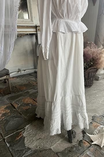 ¥¢¥ó¥Æ¥£¡¼¥¯¥Ú¥Á¥³¡¼¥È