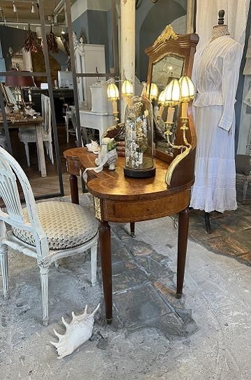 ルイ16世アンティークドレッサー【パディントン】｜アンティーク家具