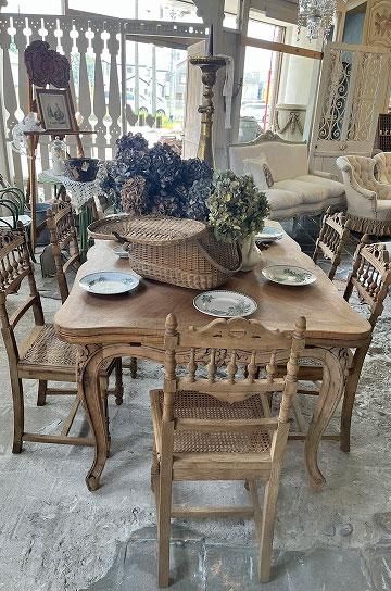 ルイ15世フレンチアンティークテーブル【パディントン】｜アンティーク家具