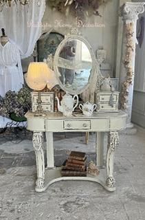 ホワイトドレッサー 量産型 アンティーク(最終値下げ) 楽天市場】白 アンティーク調（ドレッサー・鏡台｜収納家具