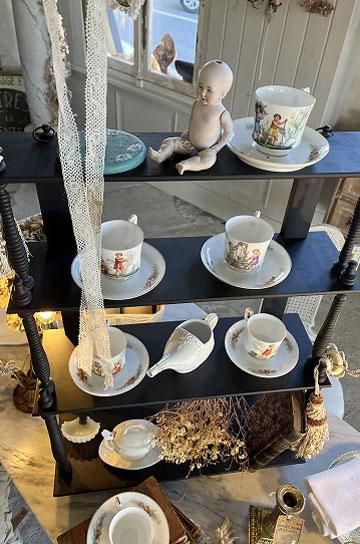 ブラックナポレオンシェルフ【パディントン】｜アンティーク家具