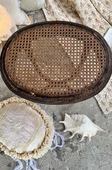 ルイ16世ボビンレースクッション付きスツール【パディントン