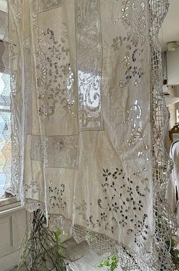 【 長いアンティーク レース 】 シャビーシック】アンティーク調の花の刺繍のレースカーテン【LX