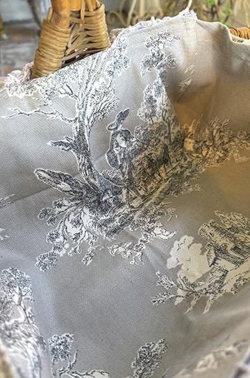 アンティークバスケット