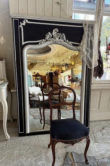 アカンサスリーフのブラックアンティークミラー【パディントン