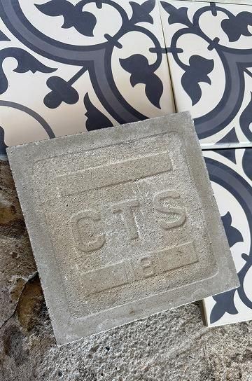 レア　アンティーク　パディントン　2体 難あり商品】アンティークタイルn2 アカンサス【パディントン