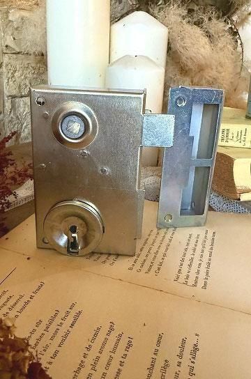 アンティークドア金具